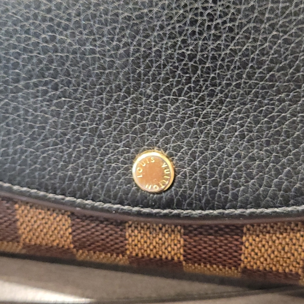 Wallet - Picture 5 of 8